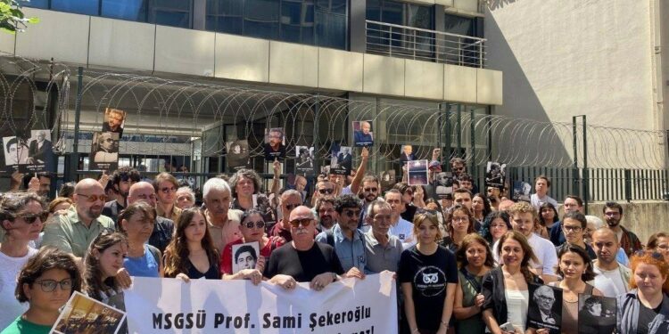 MSGSÜ Sinema-TV Merkezi’nin Yıkımına Öğrenci ve Sanatçılardan Tepki