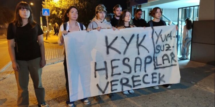 Öğrencilerden KYK Yurdu’nda Özel Alanlarının İhlal Edilmesine Tepki