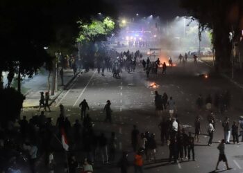 Gençlerin Öfkesi Endonezya Hükümetini Sarstı