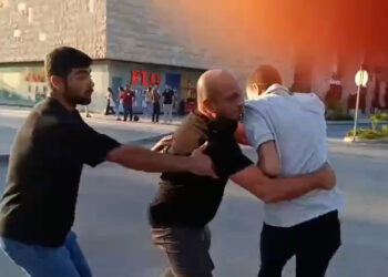 DEM Parti Gençlik Meclisi Üyelerine Gözaltı