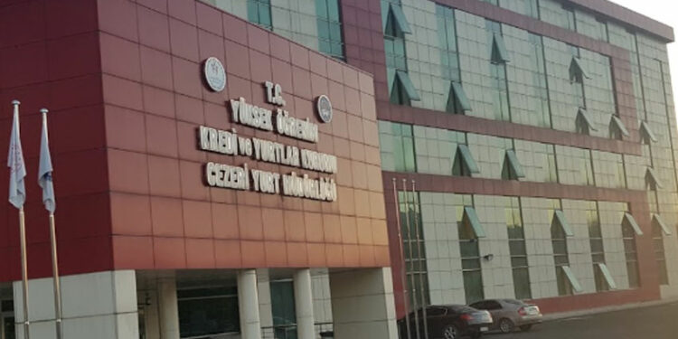 Şirnex’te Öğrenciler Yemekten Zehirlendi