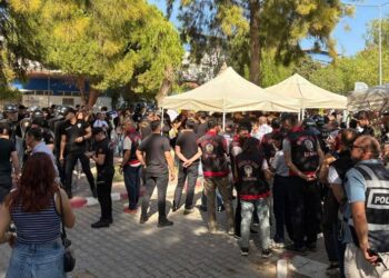 Ege Üniversitesi’nde Öğrencilere Polis Saldırısı