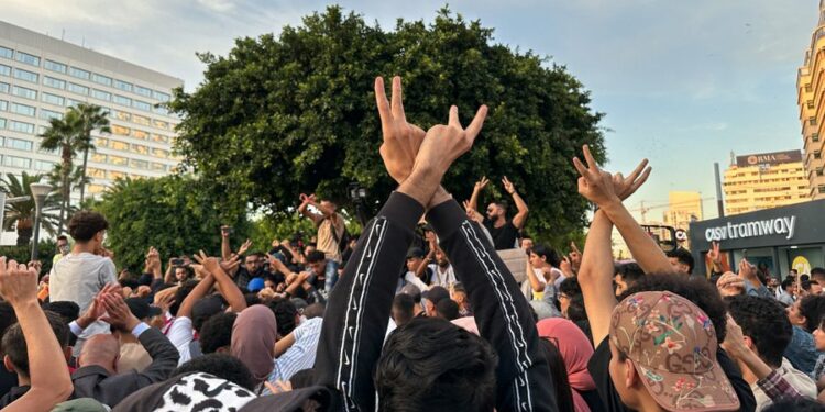 Fas’ta Gençlik İsyanı