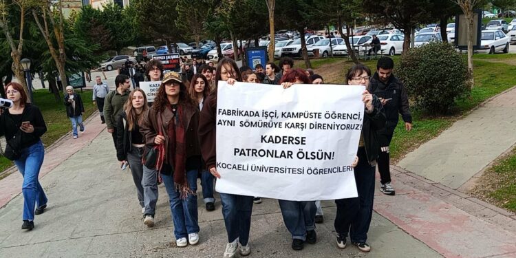 Kocaeli Üniversitesi’nde İşçi Katliamına Karşı Eylem
