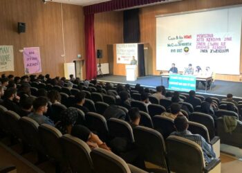 Wan’da Öğrenci Konferansı