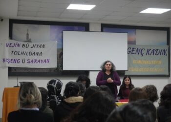 Genç Kadınlar Demokratik Toplum İçin Buluştu