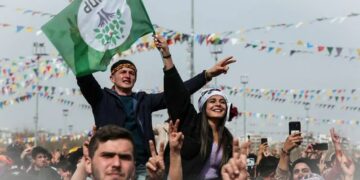 Güneş Ülkesine Doğru