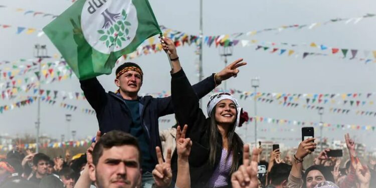 Güneş Ülkesine Doğru