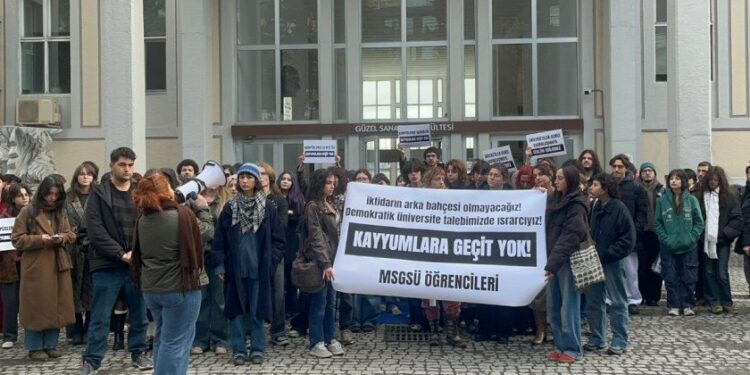 MSGSÜ’de Kayyım Rektör Ataması Protestosu