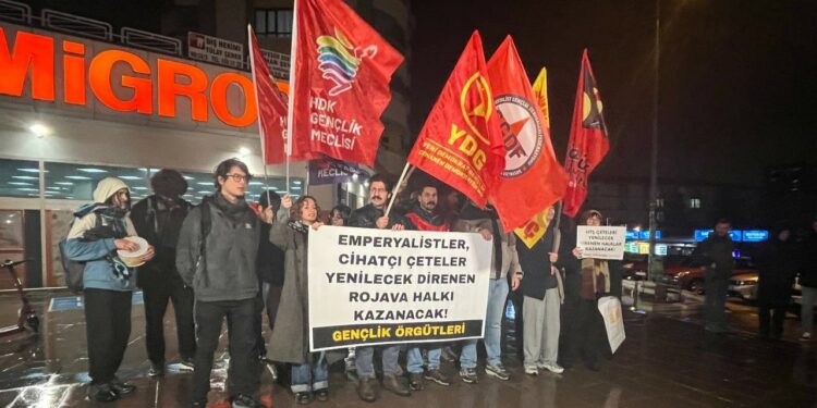 Gençlik Örgütleri: “Rojava Onurdur, Savunacağız”