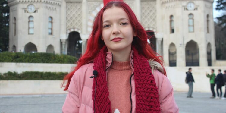 Yoksullukla Sınanan Öğrenciler Mücadeleye Çağırıyor