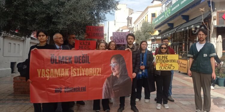 ADÜ Öğrencilerinden Zeren Ertaş İçin Adalet Çağrısı