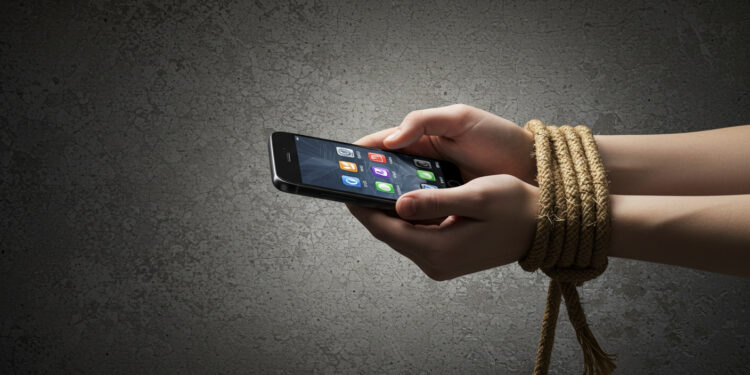 Sanal Hayat Gerçek Yaşanmaz