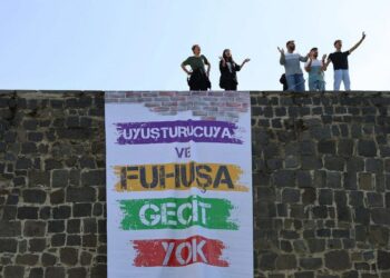 Amed’de Gençler Arasında Madde Kullanımı Alarm Veriyor