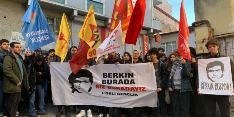 Berkin Elvan Vurulduğu Sokakta Anıldı