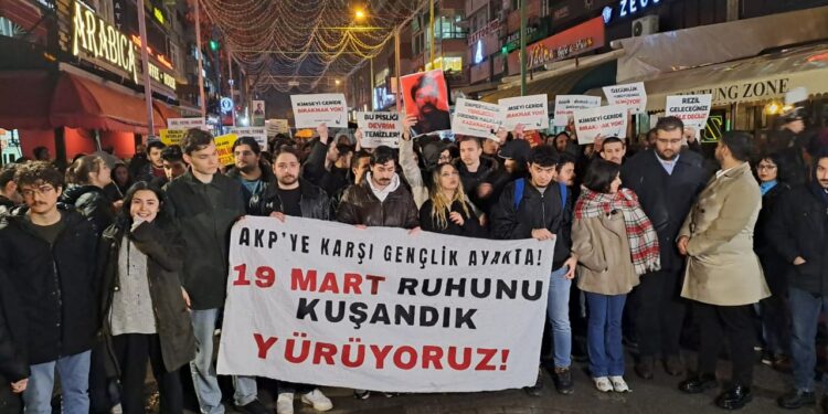 Ankara’da Öğrencilerden Yürüyüş
