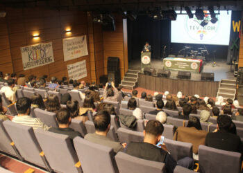 TEV-KOM’dan Anadil İçin Seferberlik: Komün Ruhuyla Çalışacağız