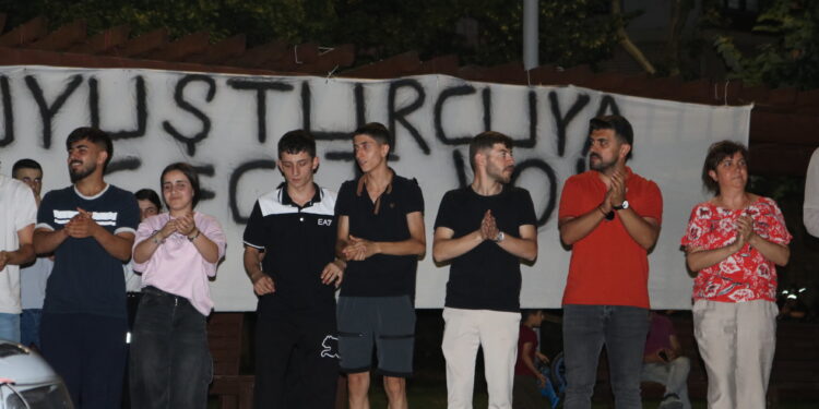 Beyoğlu’nda Uyuşturucuya Karşı Buluşma: Uyuşturucuyu Bitireceğiz