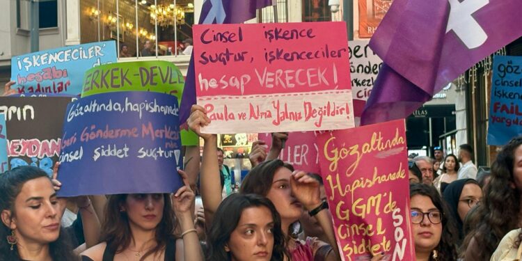 Kadınlardan Cinsel İşkenceye Tepki