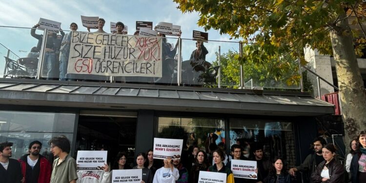 GSÜ’de Tutuklanan Öğrenciler İçin Eylem